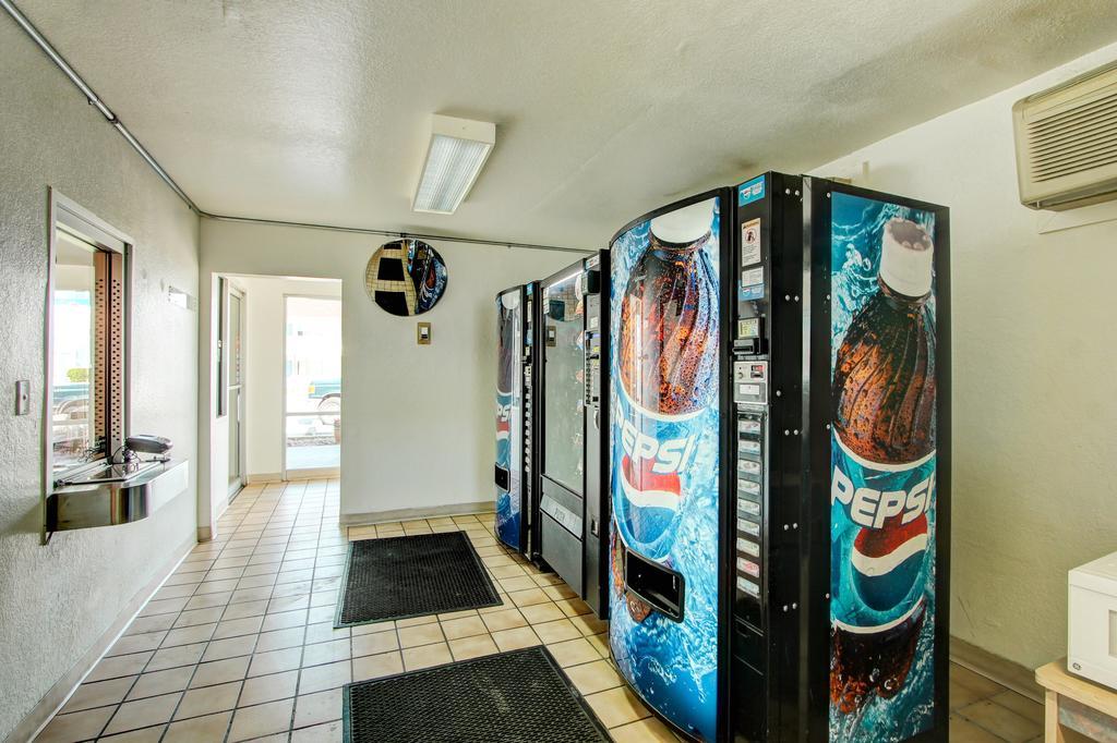 Motel 6-Denver, Co - Airport Экстерьер фото